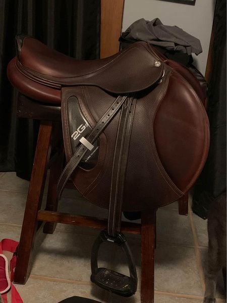 2GS carbon 17.5inch seat – Image 3